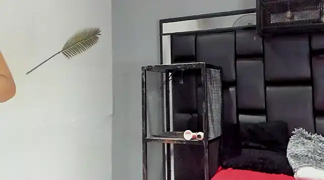 Snapshot of NovaMicheel chatting on 12-04-24, 06:55 NovaMicheel online show from 12-04-24, 06:55