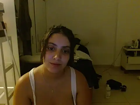 Snapshot of xBubblyBarbiexx chatting on 02-22-25, 02:06 xBubblyBarbiexx online show from 02-22-25, 02:06