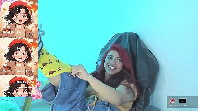 Naomy veracruz  online show from 01-14-25, 04:40