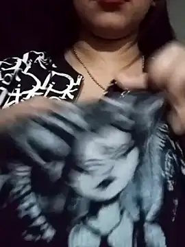 Naomy veracruz  online show from 04-23-26, 12:29