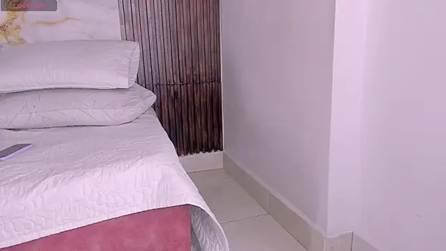 king lovely hornyy online show from 06-19-26, 11:14