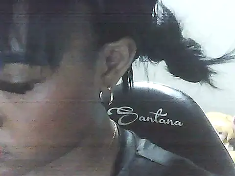 Snapshot of Fariana01 chatting on 05-08-26, 10:15 Fariana01 online show from 05-08-26, 10:15
