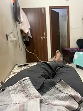 Snapshot of aprivateguy chatting on 03-05-25, 03:18 aprivateguy online show from 03-05-25, 03:18