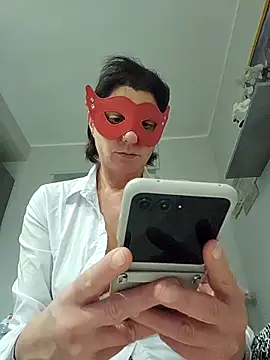 Vagabondainnamorata online show from 02-19-26, 06:26