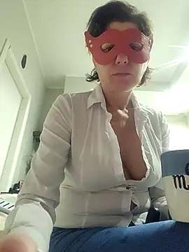 Vagabondainnamorata online show from 03-31-26, 02:57