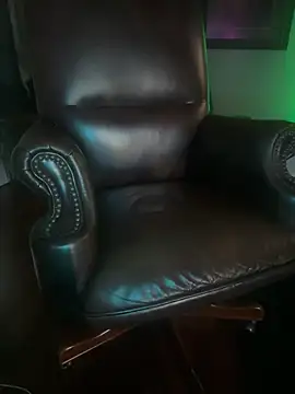 Snapshot of Bignc chatting on 09-20-25, 02:18 Bignc online show from 09-20-25, 02:18