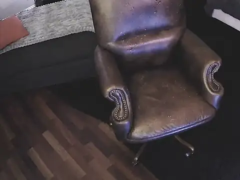 Snapshot of Bignc chatting on 10-05-25, 06:06 Bignc online show from 10-05-25, 06:06