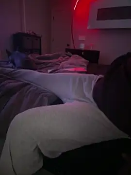 Snapshot of Bignc chatting on 11-19-25, 07:03 Bignc online show from 11-19-25, 07:03