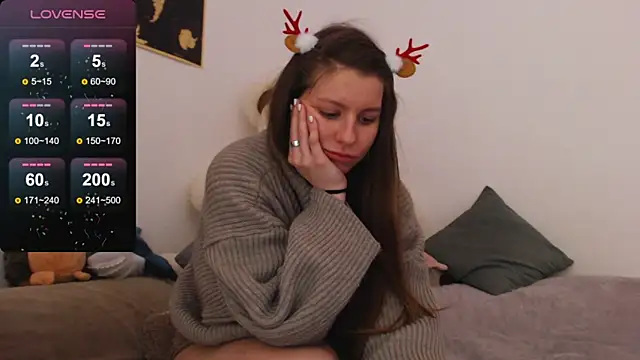 Snapshot of juicy_mystery chatting on 12-15-24, 05:31 juicy mystery online show from 12-15-24, 05:31