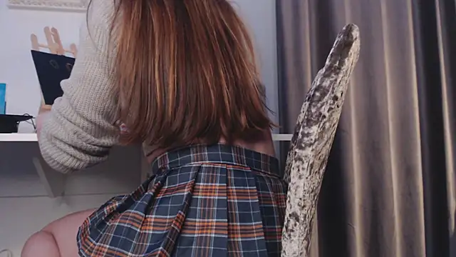 Snapshot of juicy_mystery chatting on 12-30-24, 04:40 juicy mystery online show from 12-30-24, 04:40