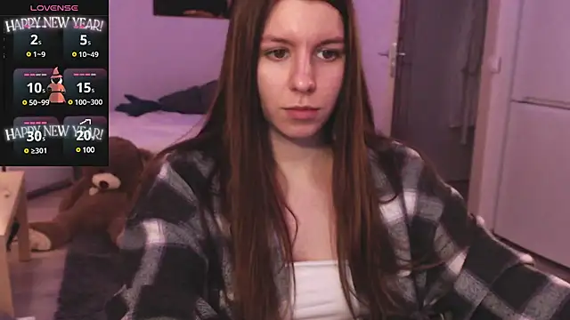 Snapshot of juicy_mystery chatting on 01-13-25, 04:30 juicy mystery online show from 01-13-25, 04:30