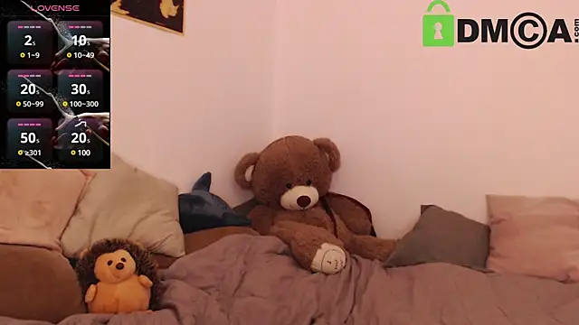 Snapshot of juicy_mystery chatting on 02-25-25, 03:49 juicy mystery online show from 02-25-25, 03:49