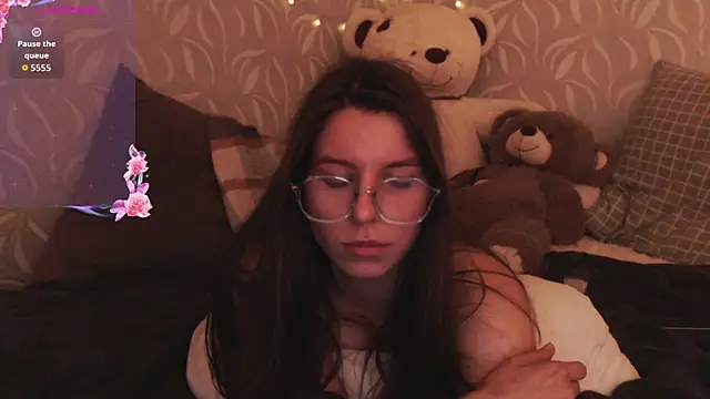 Snapshot of juicy_mystery chatting on 09-16-25, 01:23 juicy mystery online show from 09-16-25, 01:23