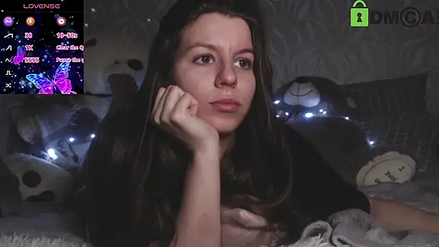 Snapshot of juicy_mystery chatting on 10-27-25, 03:27 juicy mystery online show from 10-27-25, 03:27