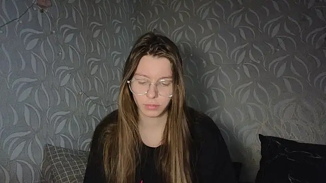 Snapshot of juicy_mystery chatting on 11-23-25, 08:25 juicy mystery online show from 11-23-25, 08:25