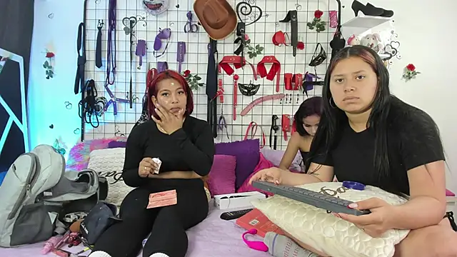 thedream girls online show from 06-02-26, 01:02