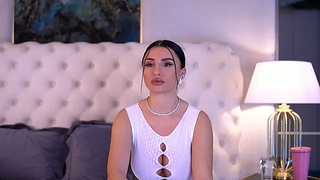 Snapshot of IsabelleHunt chatting on 01-20-25, 05:59 IsabelleHunt online show from 01-20-25, 05:59