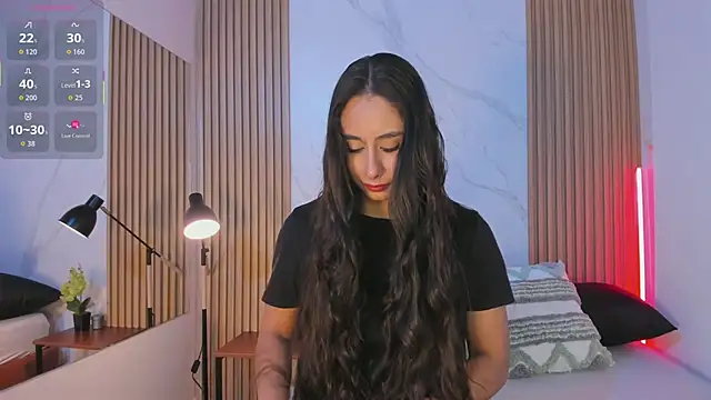 Snapshot of Julia_Martinez_ chatting on 02-18-26, 11:28 Julia Martinez online show from 02-18-26, 11:28