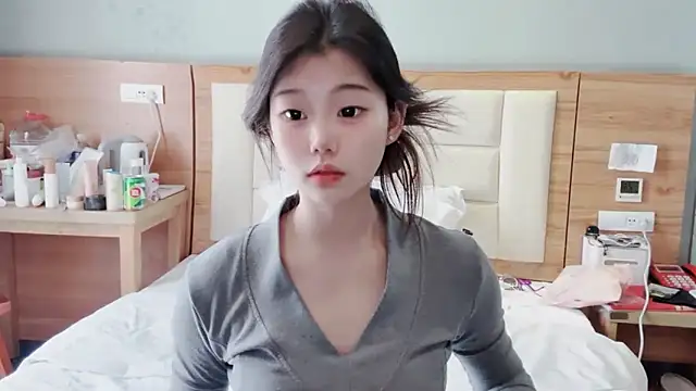 yangyang-1115 online show from 02-14-25, 07:38