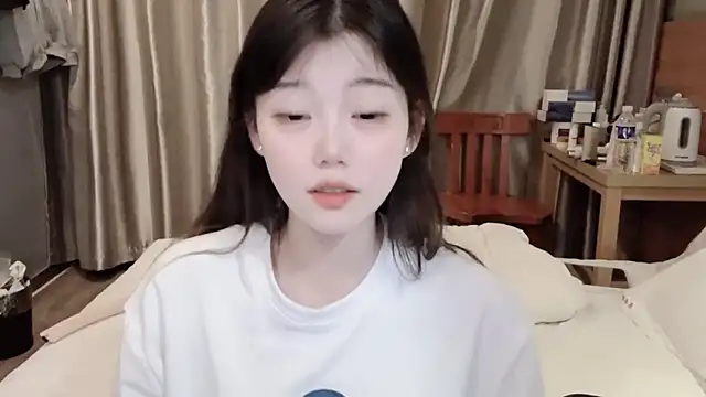 yangyang-1115 online show from 02-17-25, 03:53