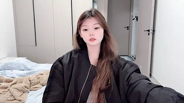 yangyang-1115 online show from 10-24-25, 04:42