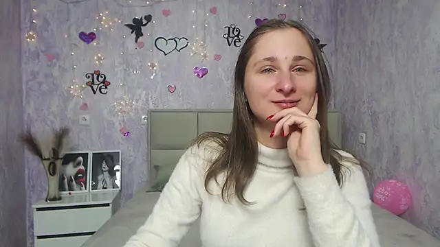 Snapshot of MichelLeee chatting on 02-07-25, 12:17 MichelLeee online show from 02-07-25, 12:17