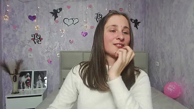 Snapshot of MichelLeee chatting on 02-07-25, 06:24 MichelLeee online show from 02-07-25, 06:24