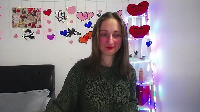 Snapshot of MichelLeee chatting on 02-26-25, 03:08 MichelLeee online show from 02-26-25, 03:08