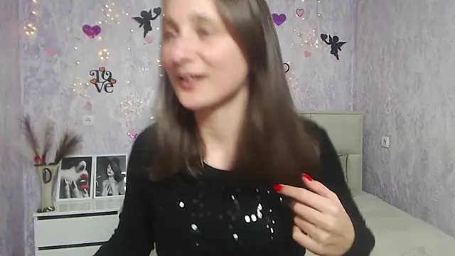 Snapshot of MichelLeee chatting on 03-12-25, 03:07 MichelLeee online show from 03-12-25, 03:07