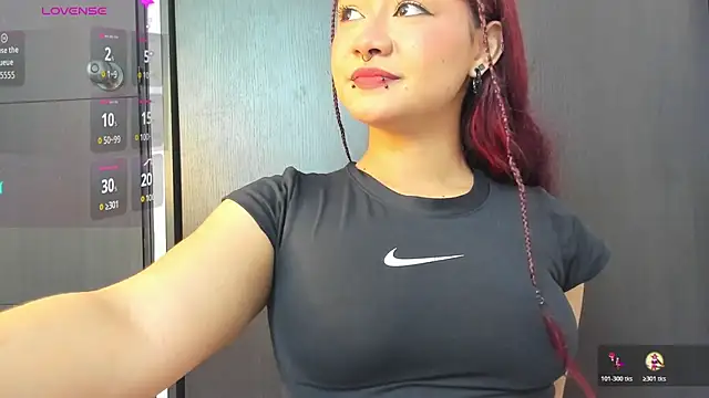 aurora johnson  online show from 07-30-26, 03:49