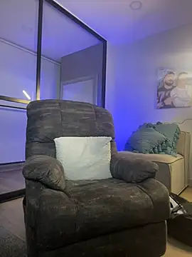 DimitriSullivan  online show from 03-02-25, 03:24