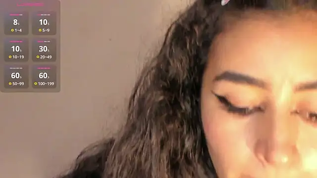 Snapshot of Lady_Rey chatting on 03-07-25, 01:20 Lady Rey online show from 03-07-25, 01:20