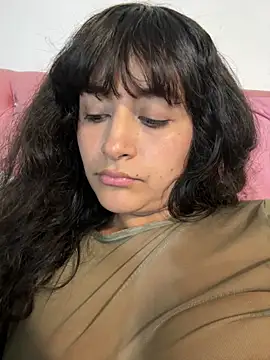 Snapshot of Lady_Rey chatting on 09-19-25, 04:14 Lady Rey online show from 09-19-25, 04:14