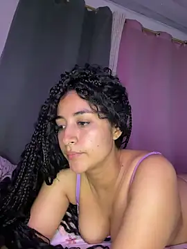 Snapshot of Lady_Rey chatting on 11-04-25, 01:48 Lady Rey online show from 11-04-25, 01:48