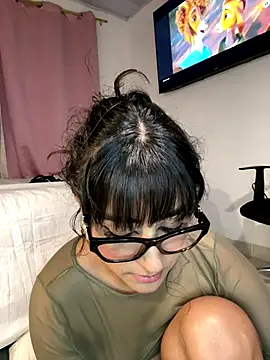 Snapshot of Lady_Rey chatting on 11-28-25, 12:02 Lady Rey online show from 11-28-25, 12:02