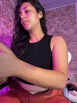 Snapshot of Lady_Rey chatting on 02-22-26, 12:23 Lady Rey online show from 02-22-26, 12:23