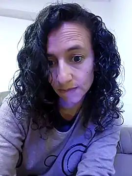 Snapshot of AriannaRussell_ chatting on 06-18-26, 12:42 AriannaRussell online show from 06-18-26, 12:42