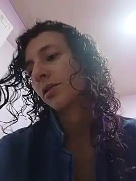 Snapshot of AriannaRussell_ chatting on 07-25-26, 12:58 AriannaRussell online show from 07-25-26, 12:58