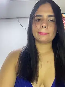 Snapshot of Leyna_Kenet chatting on 01-17-26, 10:13 Leyna Kenet online show from 01-17-26, 10:13