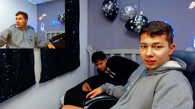 AndrewPherson online show from 01-11-25, 03:44