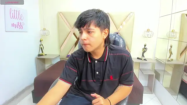 AndrewPherson online show from 04-16-26, 01:01