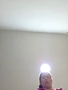 NeredaXxx online show from 04-14-26, 08:04