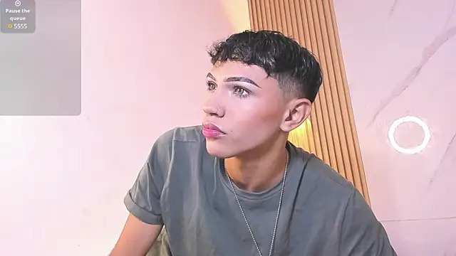 Snapshot of im_sebaslopez chatting on 01-21-25, 03:15 im sebaslopez online show from 01-21-25, 03:15