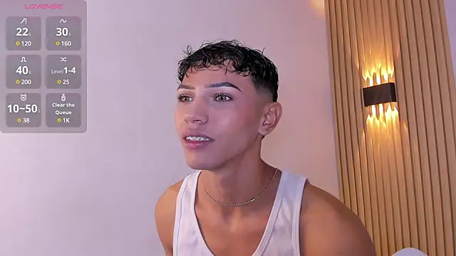 Snapshot of im_sebaslopez chatting on 02-06-25, 01:05 im sebaslopez online show from 02-06-25, 01:05