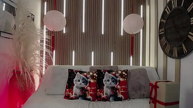 Aniie Doll online show from 12-20-25, 08:27