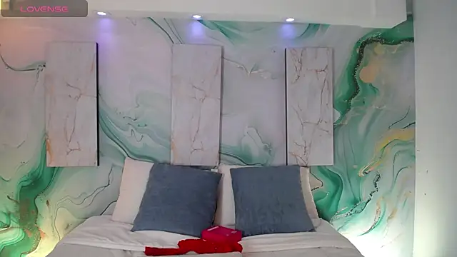 Aniie Doll online show from 04-02-26, 08:28