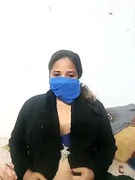 Snapshot of Sex-Nia chatting on 12-18-24, 05:42 Sex-Nia online show from 12-18-24, 05:42