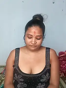 Snapshot of Sex-Nia chatting on 12-20-24, 04:25 Sex-Nia online show from 12-20-24, 04:25