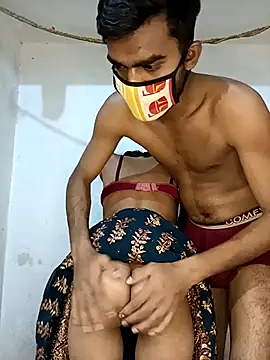 Snapshot of Suhani512 chatting on 03-11-25, 05:35 Suhani512 online show from 03-11-25, 05:35