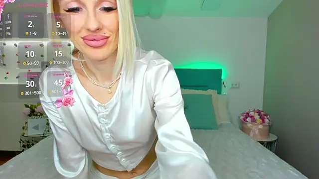 Snapshot of Lana_kitty__ chatting on 02-27-25, 09:25 Lana kitty online show from 02-27-25, 09:25